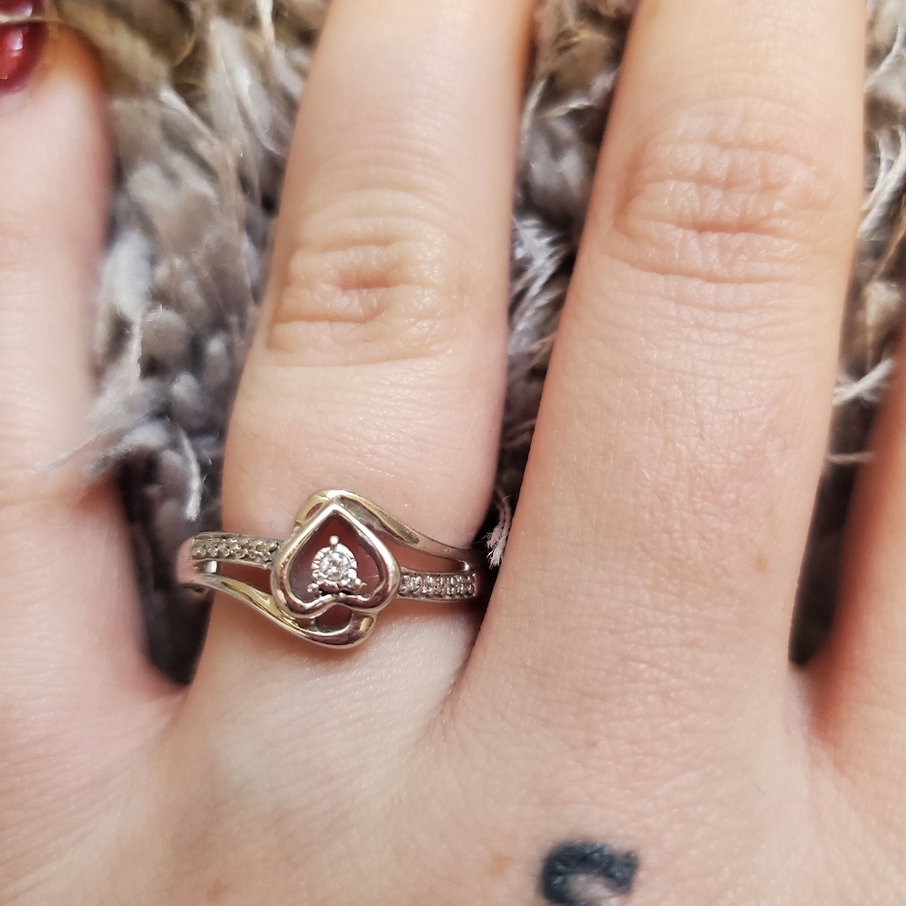 Promise ring